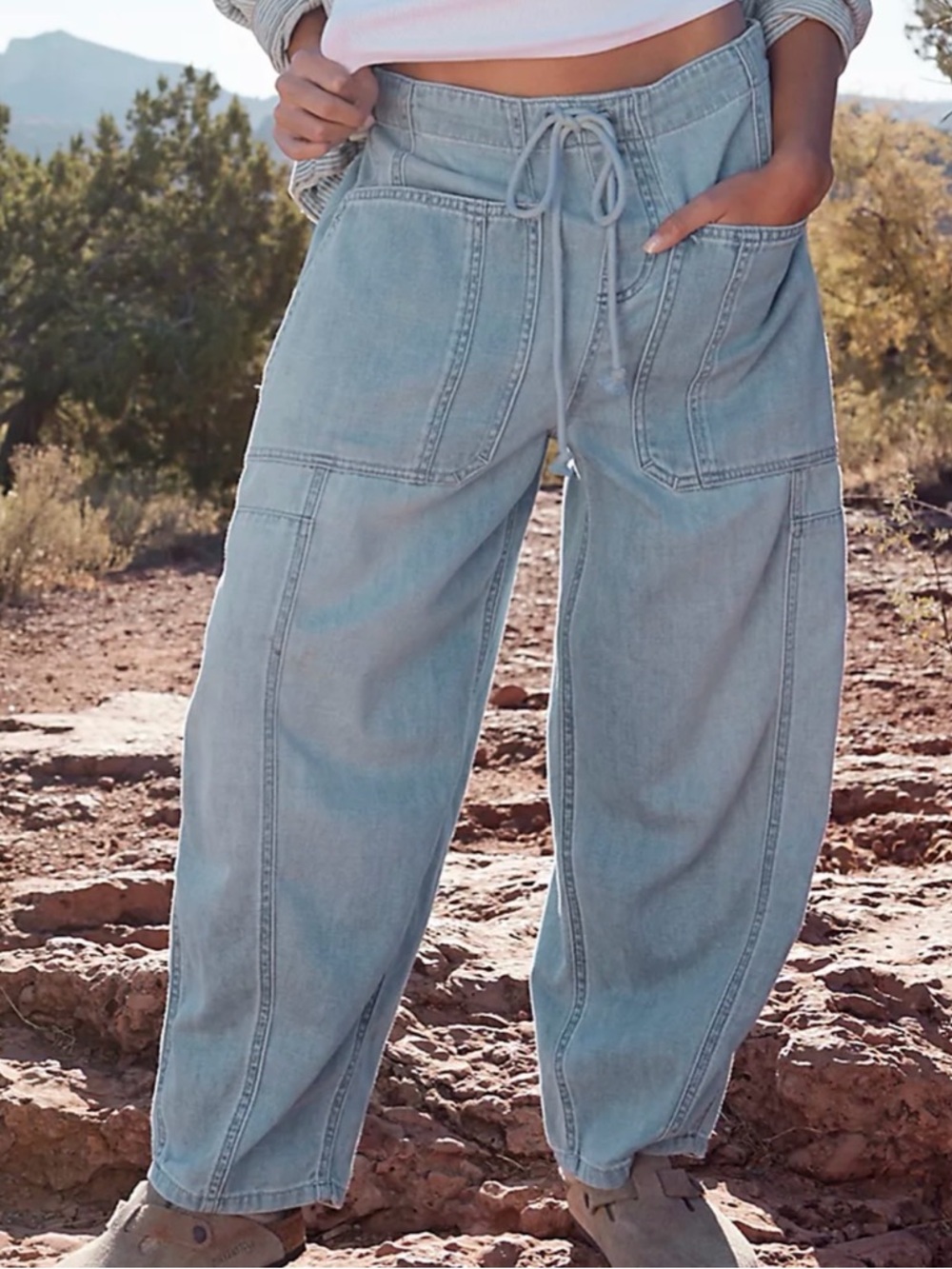 New Pull-On Barrel Jeans